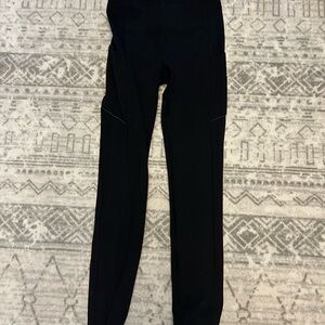 Lulu speed up tight leggings - size 4